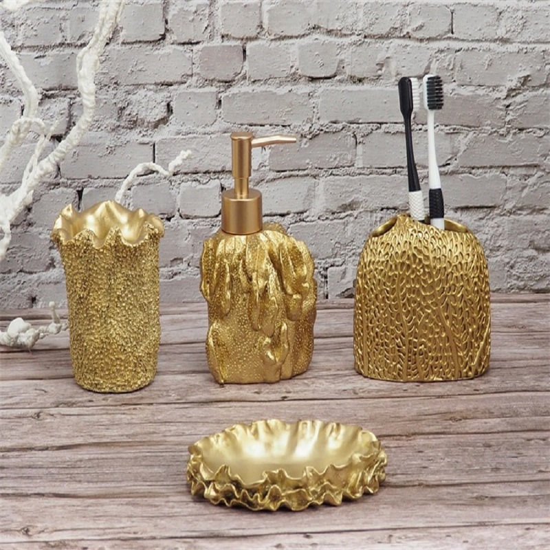 Onregelmatige vorm Golden Polyresin Bathroom Sets Huishoudelijke gereedschap
