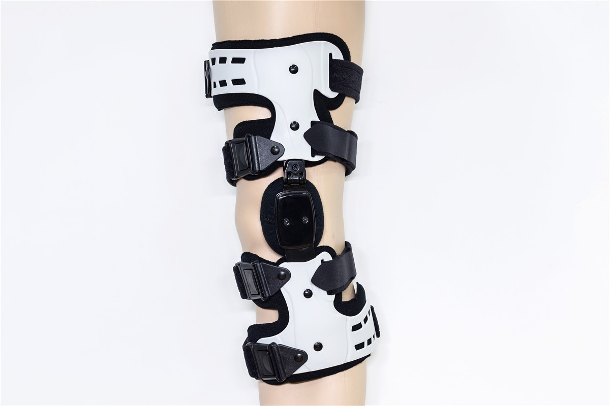 Unloader OA kniebraces met scharnierfractuursteun voor been gewrichtsvervanging en ligamentstabilisatie