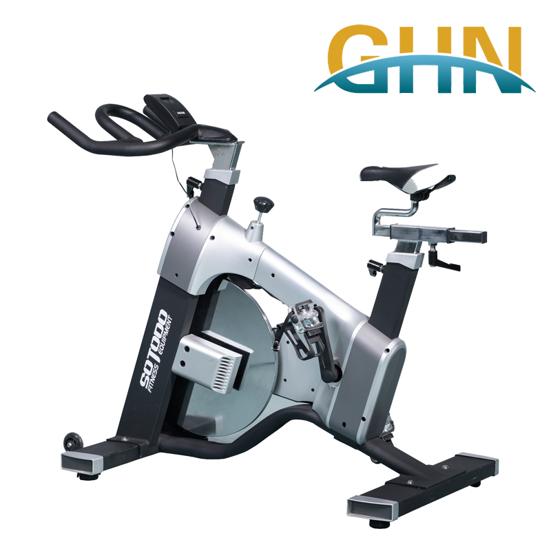Commerciële Oefening Spinning Fitness Apparatuur Spin Bike Gym Machine 9.2x6