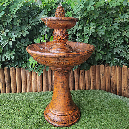 Groothandel mooie en goedkope roestige kleur hars fontein tuindecoratie